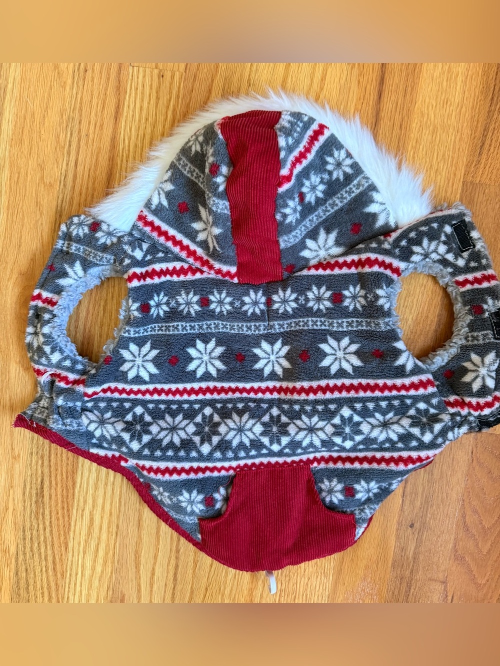 Vibrant Life Dog Sweater / Coat – Gray, Red & White – Size Small